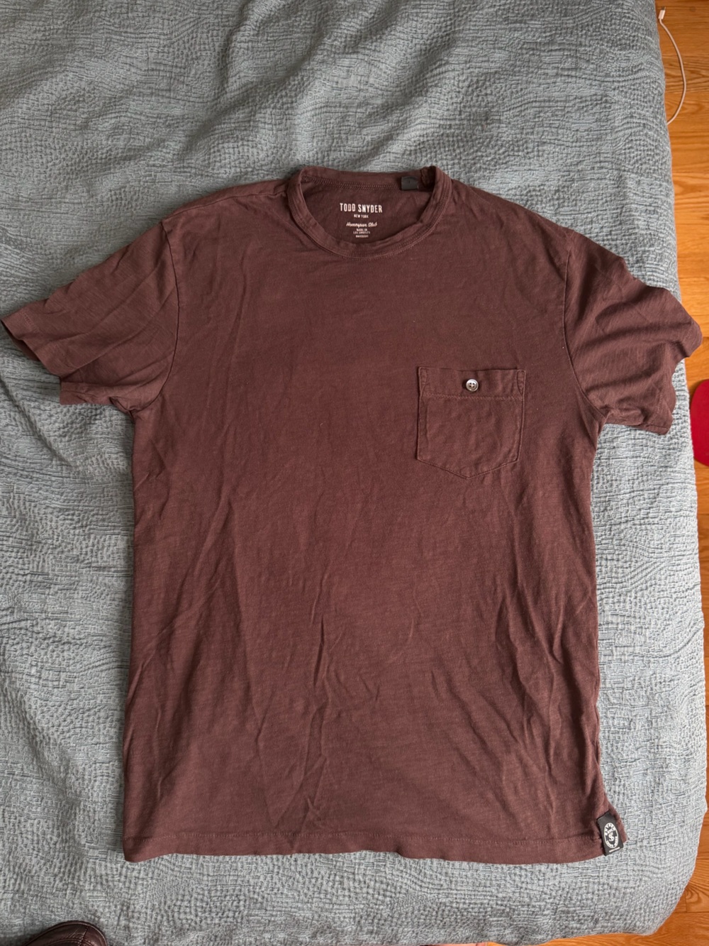 Todd Snyder Men's Short Sleeve Pocket T-Shirt in Maroon